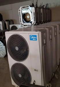 成都專(zhuān)業(yè)回收二手空調(diào)，柜掛機(jī)，風(fēng)管機(jī)，學(xué)校中央空調(diào)